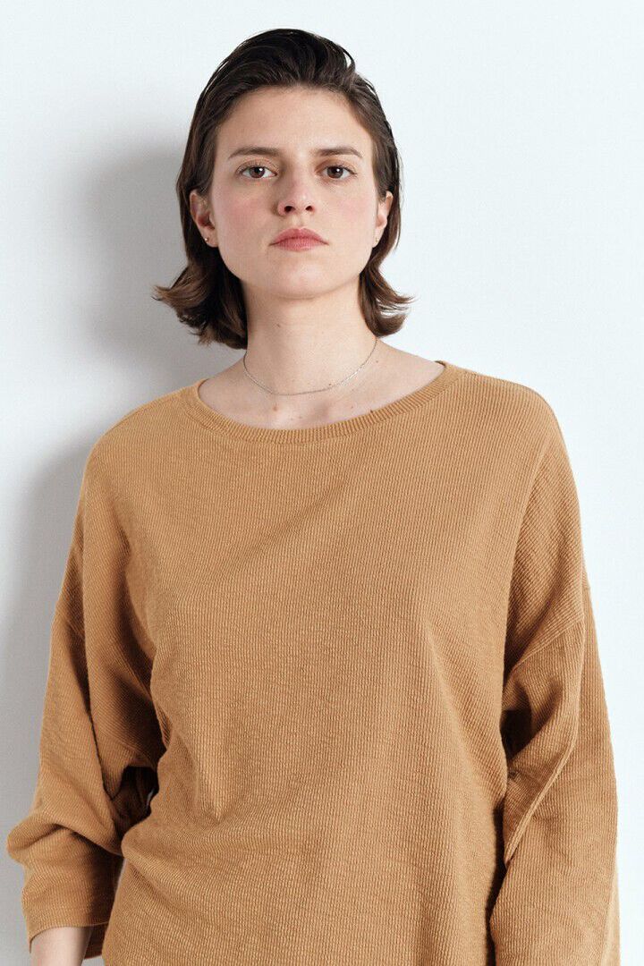 Women's t-shirt Yruki Camel