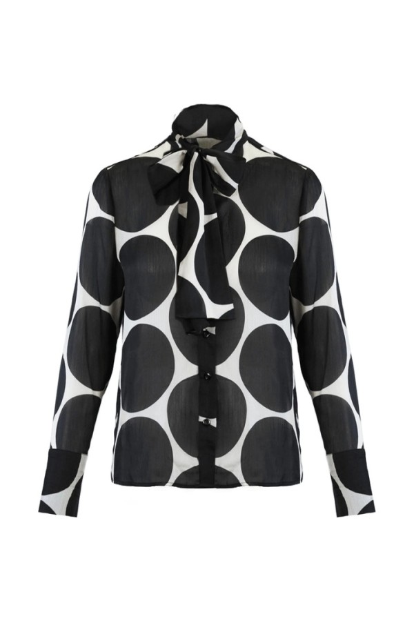 Dots p shirt Black