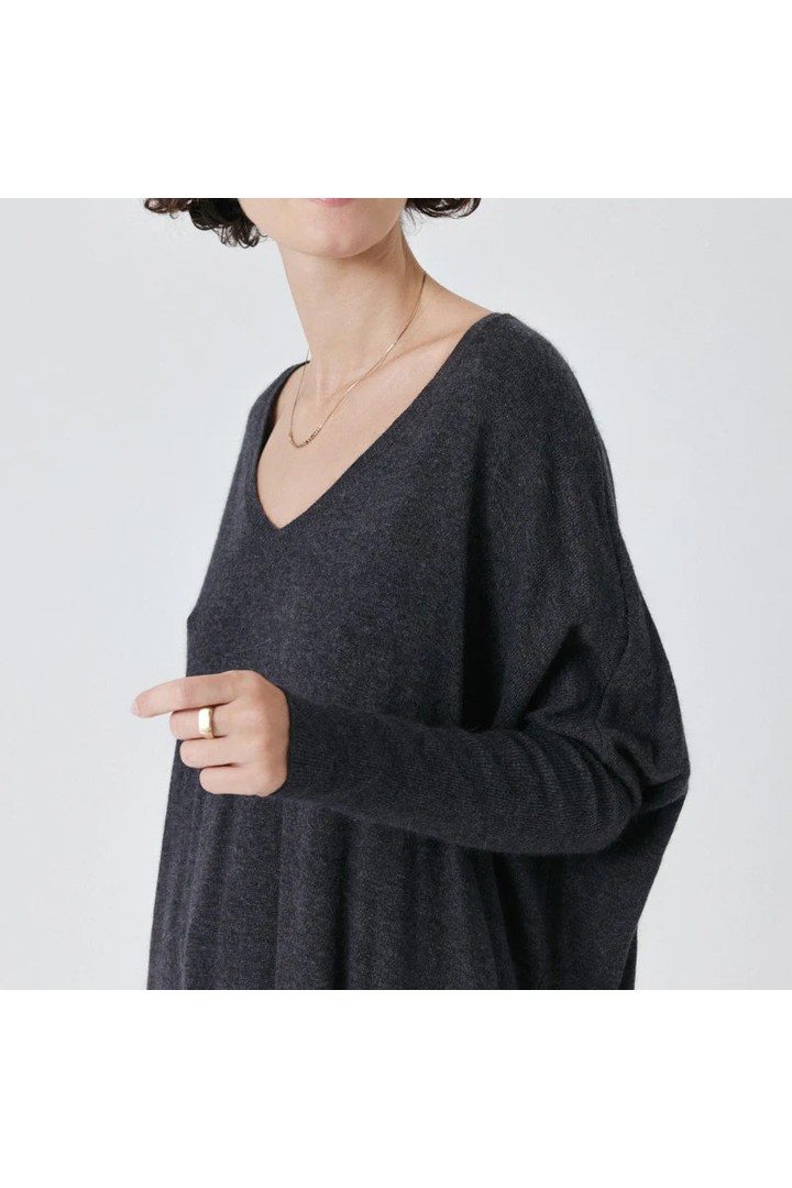 GABY SWEATER DARK GREY