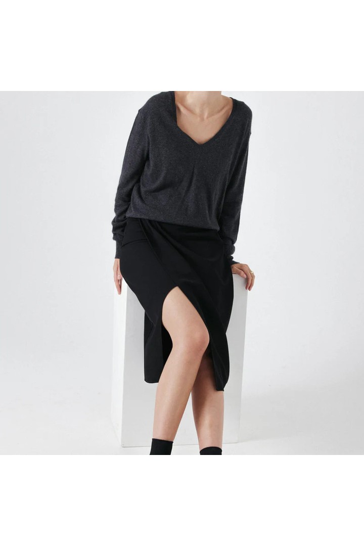 EDEN SWEATER DARK GREY