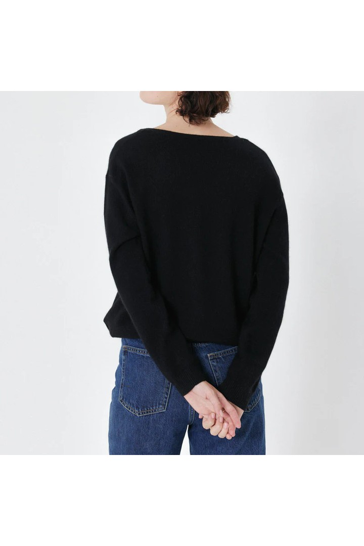 MOLLY SWEATER BLACK