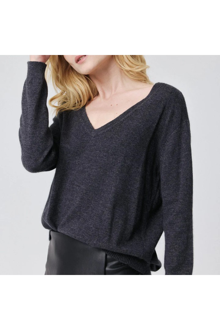 MOLLY SWEATER DARK GREY