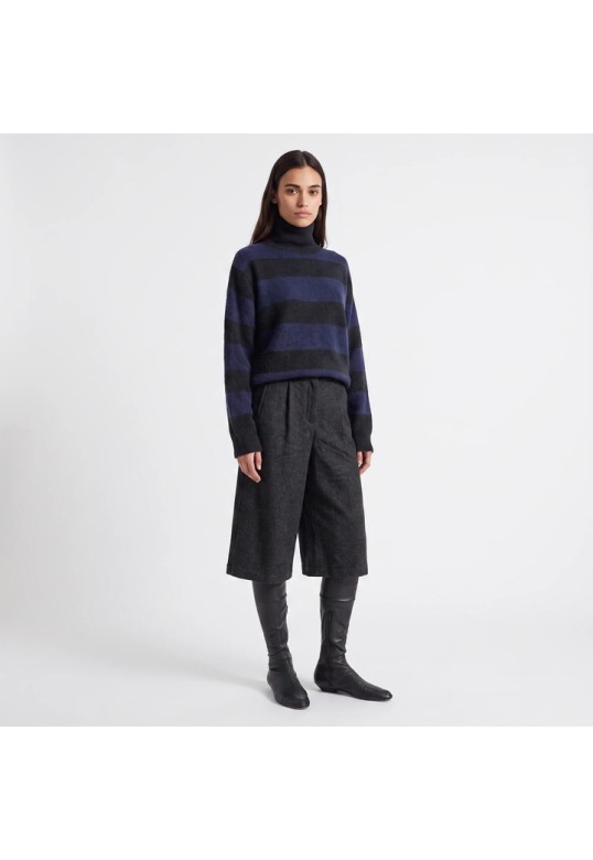 ALEANE PULL BLACK