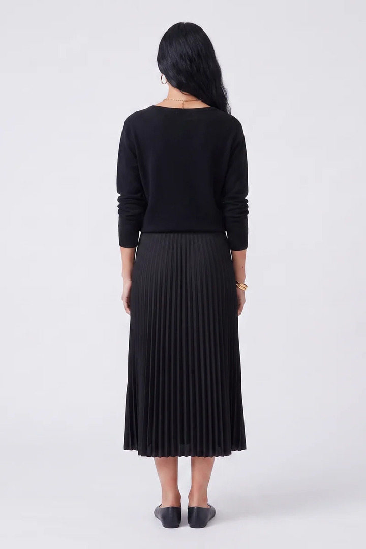 CLEANE SKIRT BLACK