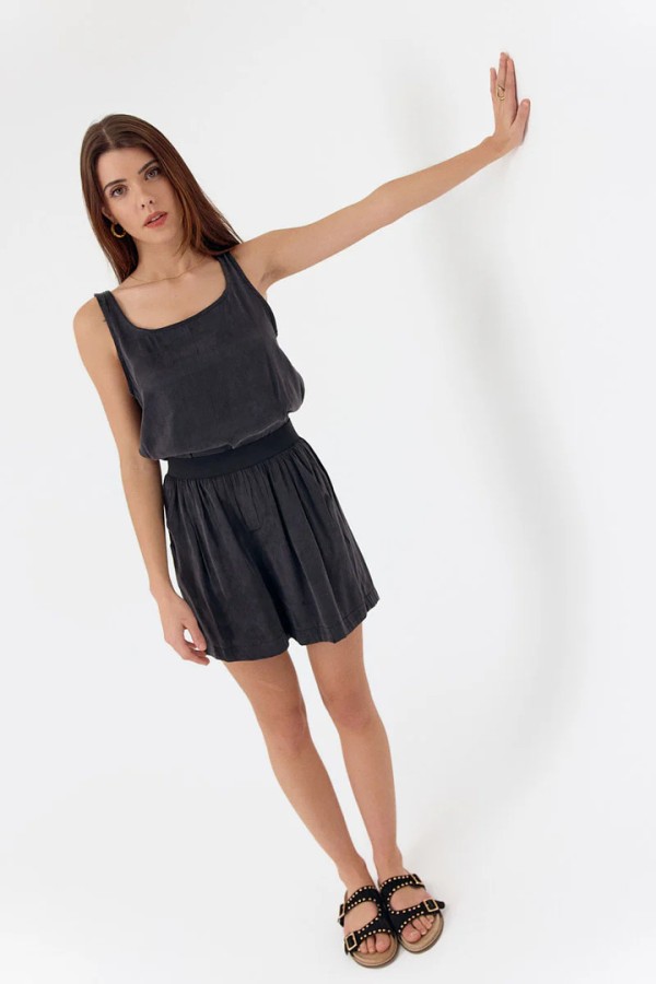 SHORT LISA BLACK