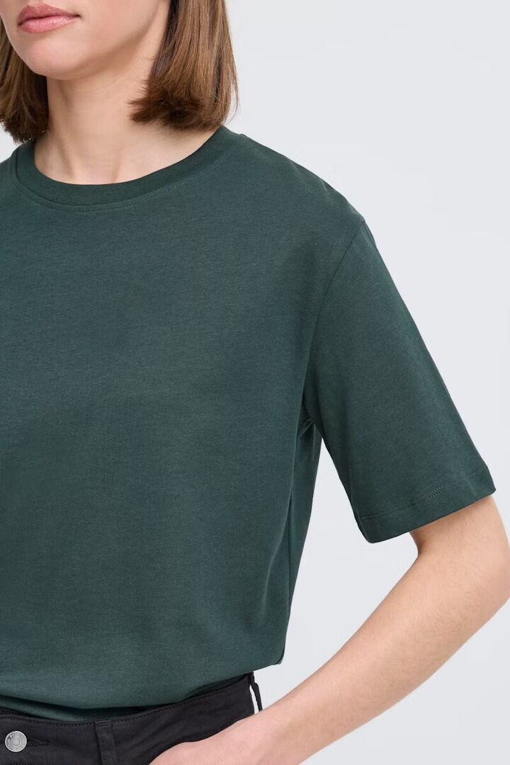 BYTROLLO T-shirt Green Gables