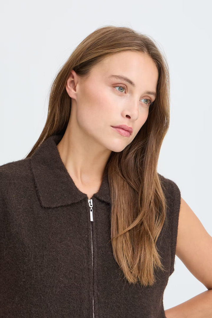 BYOMEA Knitted vest Java Melange / Brown