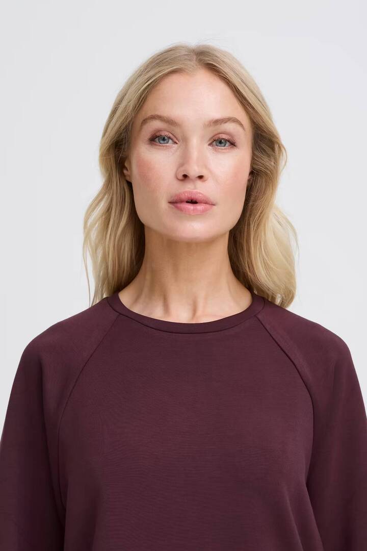 BYPUSTI T-shirt Fudge / Red