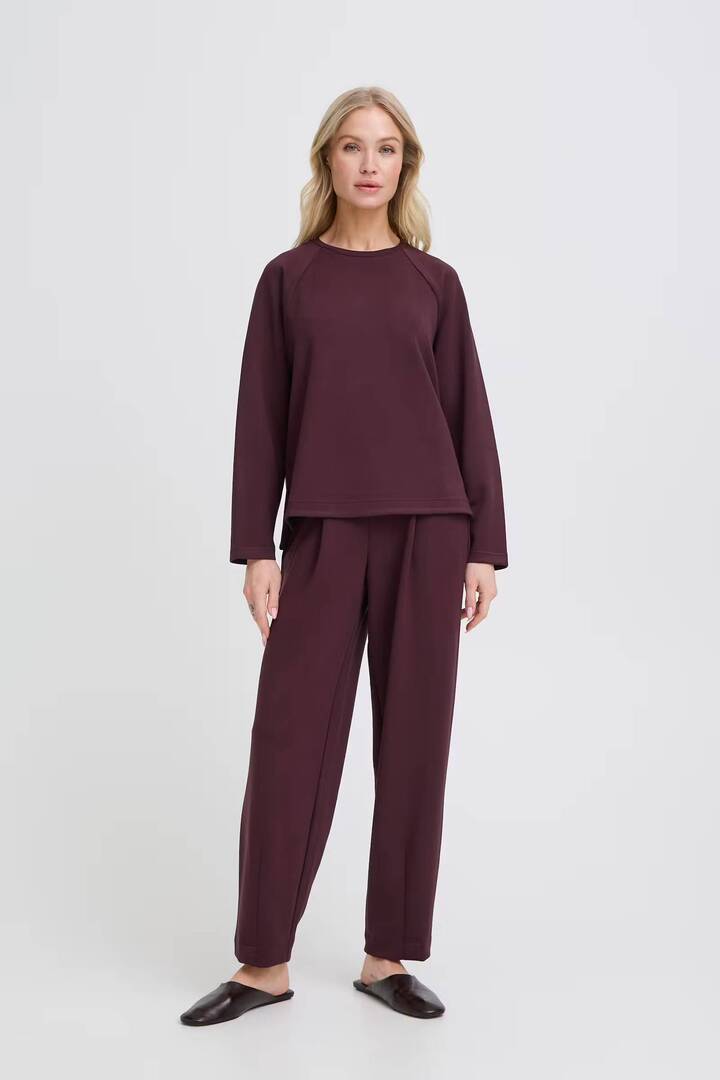 BYPUSTI T-shirt Fudge / Red