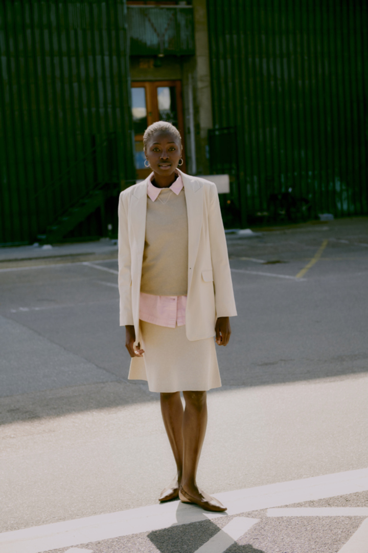 BYRASMA RAGLAN SWEATSHIRT CHINCHILLA