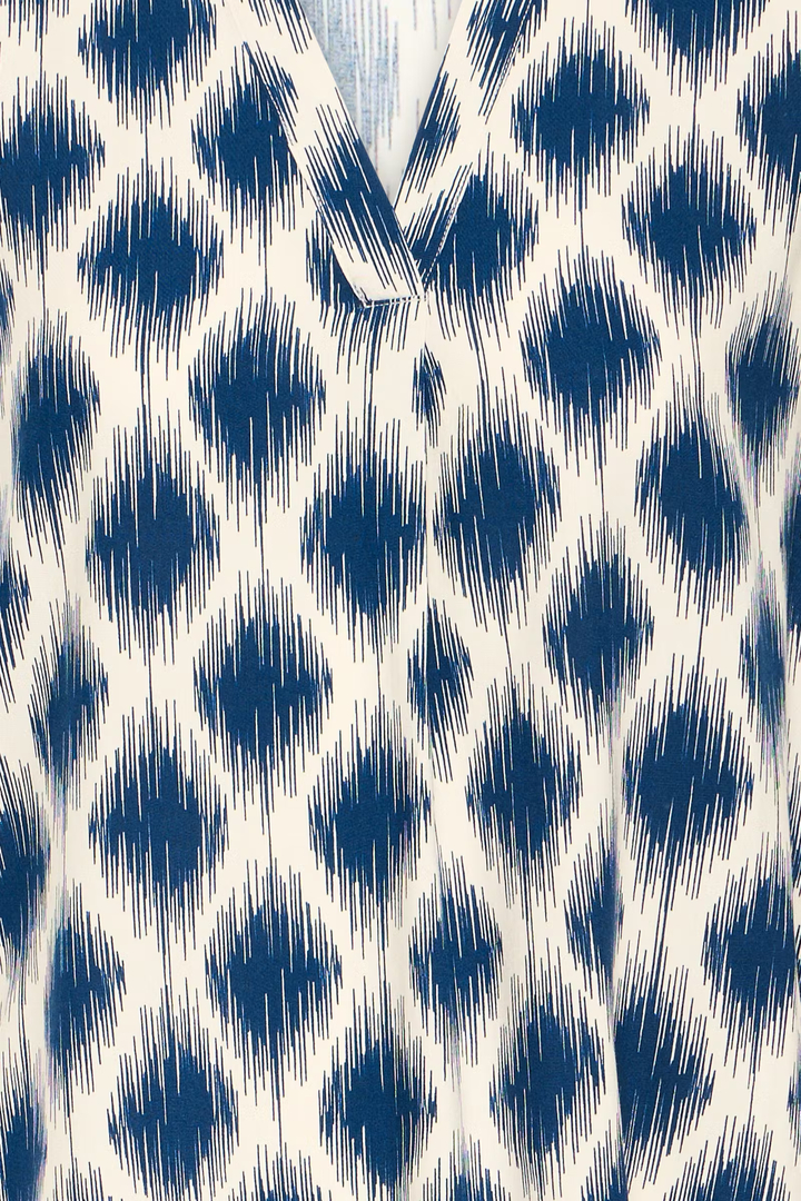 BYMMJOELLA Blouse Ogee Ikat With Blue