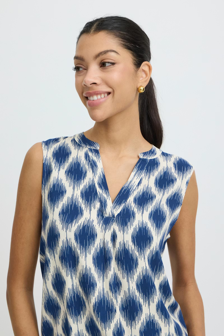 BYMMJOELLA Blouse Ogee Ikat With Blue