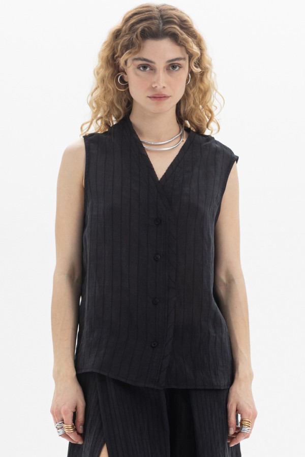 Sleeveless V-Neck Blouse Black