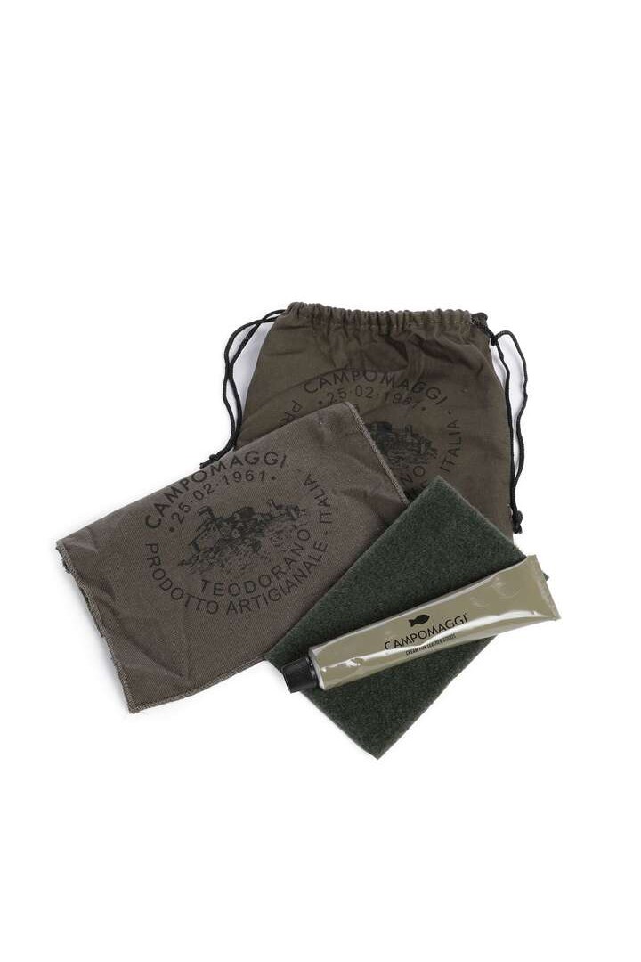 Orchidea Crossbody Bag "ORCHIDEA" in garment-dyed cowhide leather with studs Ice