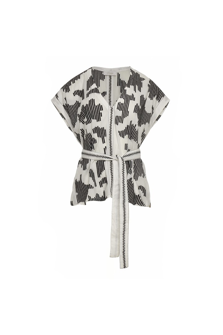 CELESTRA BLACK-WHITE EMBROIDERY BLOUSE