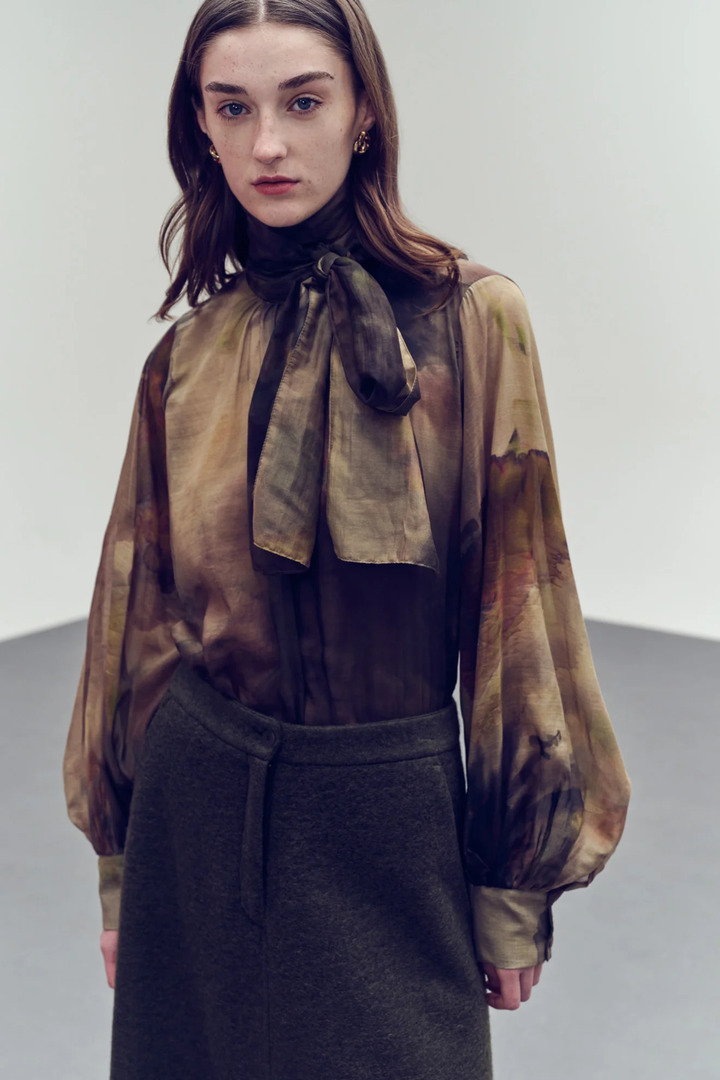 SWEET VIOLET SILK BLOUSE