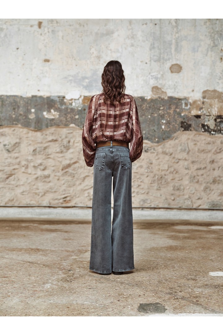 CHLOE Grey flared Jean Pants