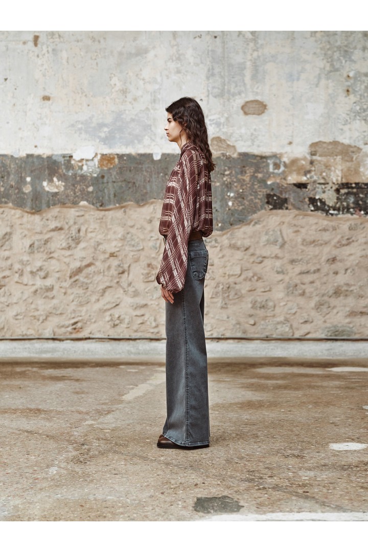 CHLOE Grey flared Jean Pants