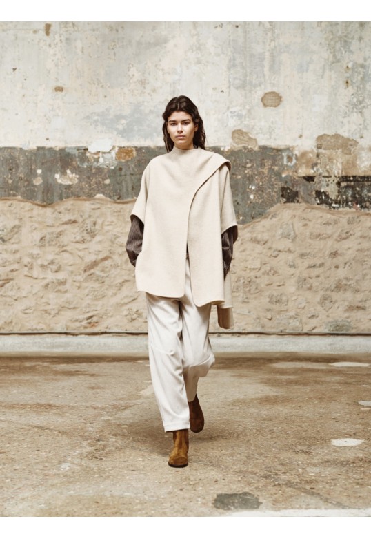 IVRAIRE corduroy pants Ecru