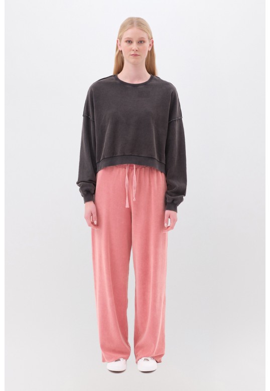Asymmetric Crewneck with Rib Details Vintage Black