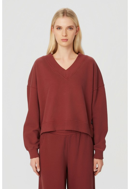 RELAXED V-NECK CREWNECK CHERRY