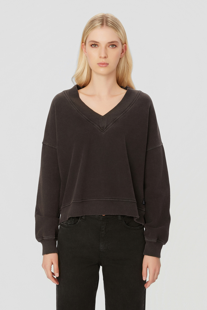 RELAXED V-NECK CREWNECK VINTAGE BLACK