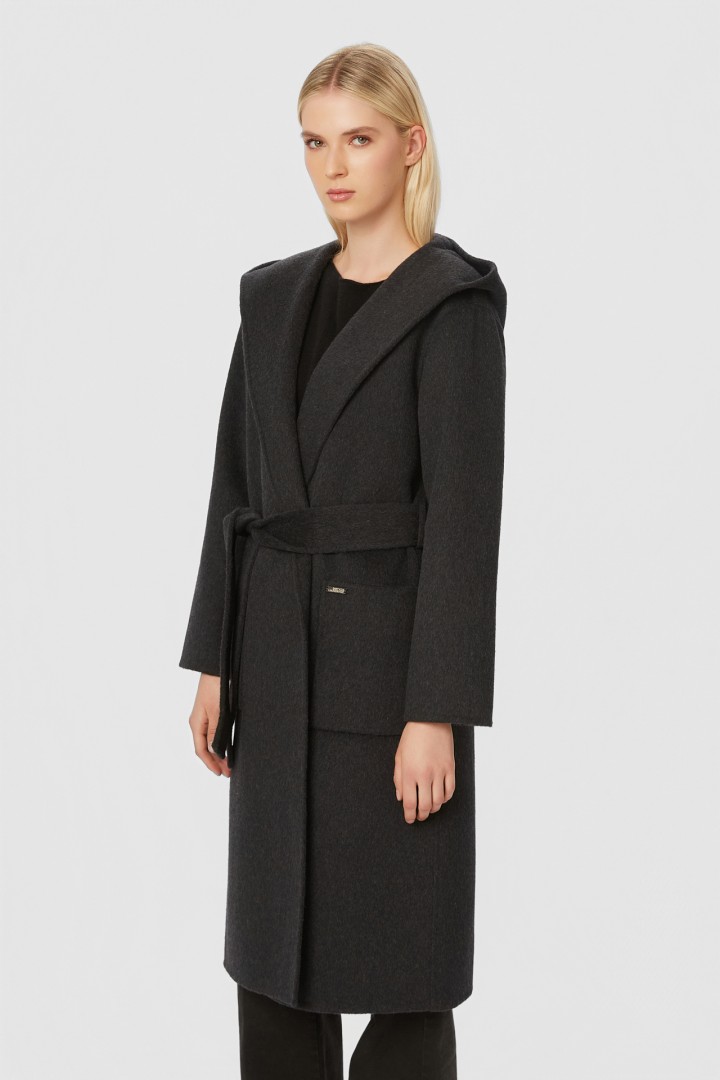 HOODED COAT BLACK
