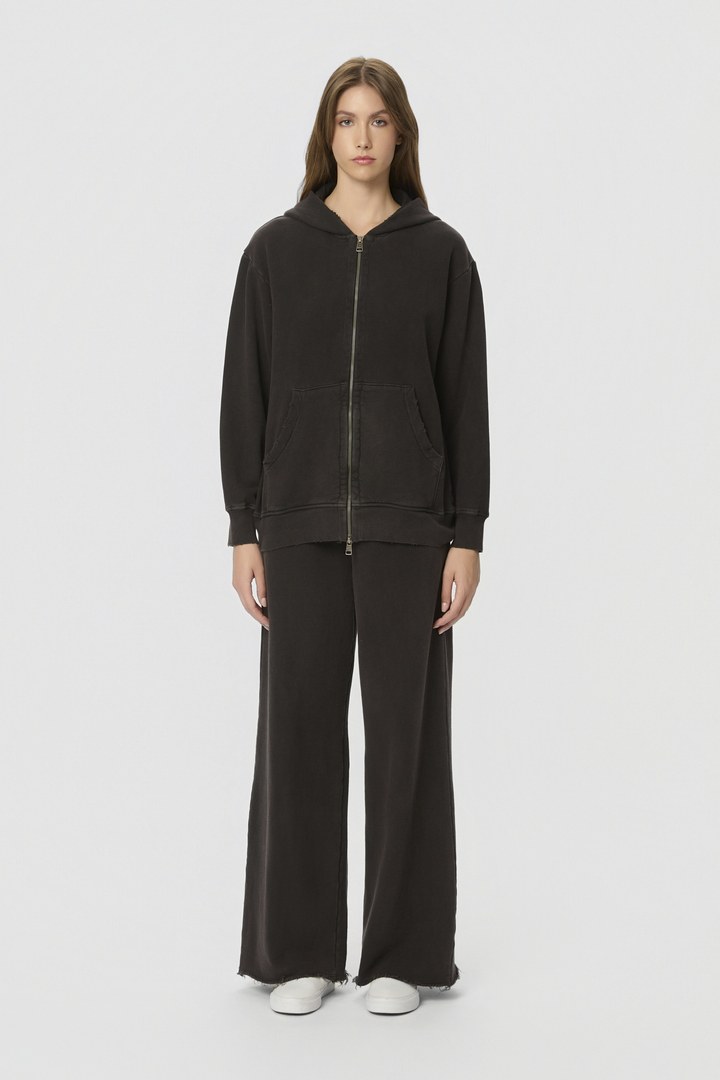 Oversized Full Zip with Damages Vintage Black
