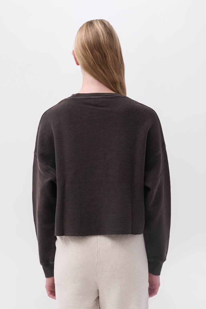 Cropped Waffle Longsleeve Top Vintage Mocha