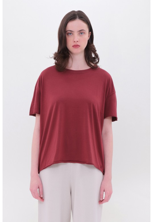Oversized T-Shirt with Raw Cut Edges Cherry