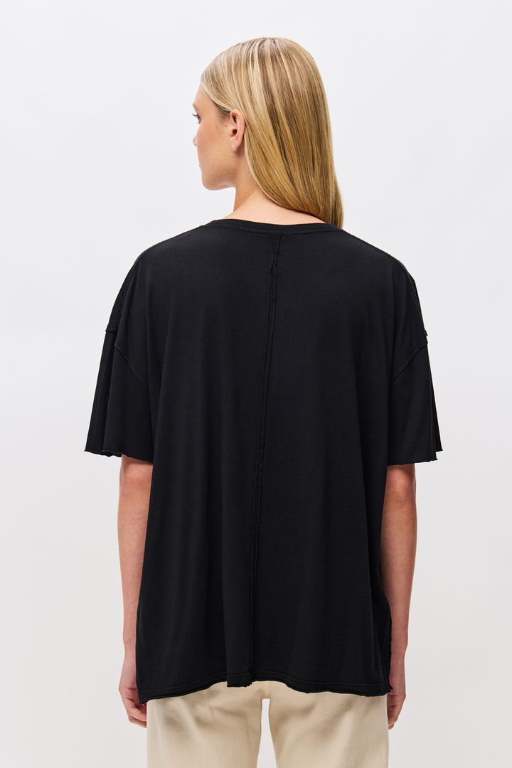Oversized T-Shirt with Raw Cut Edges Black