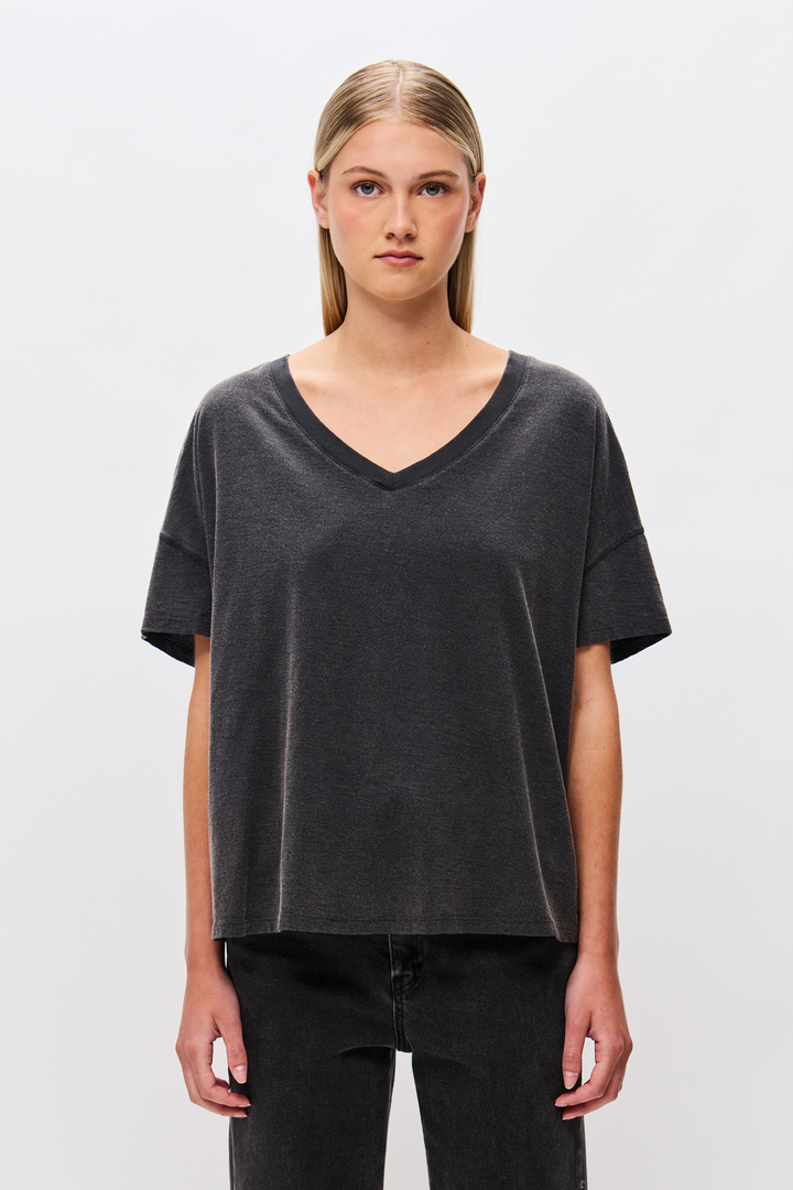 Oversized T-Shirt With V Neckline Vintage BLACK