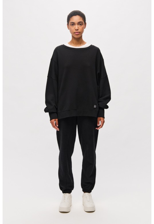 Assymetric Crewneck with Rib Details Black