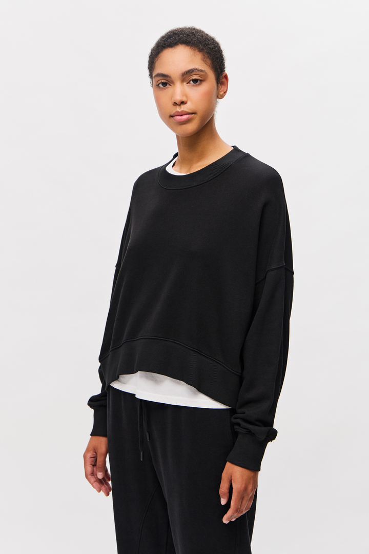 U-Neck Sweatshirt with Side Openings Black