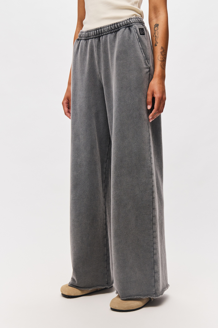 Wide-Leg Sweatpants with Raw Edges Vintage Grey