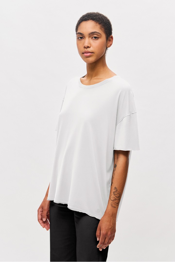 Oversized T-Shirt with Raw Cut Edges White