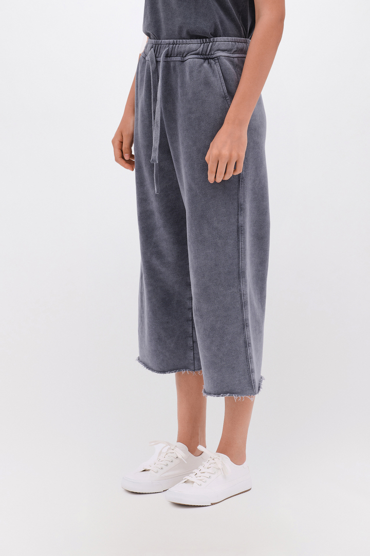 Cropped Sweatpants with Raw Edge Details VINTAGE GREY