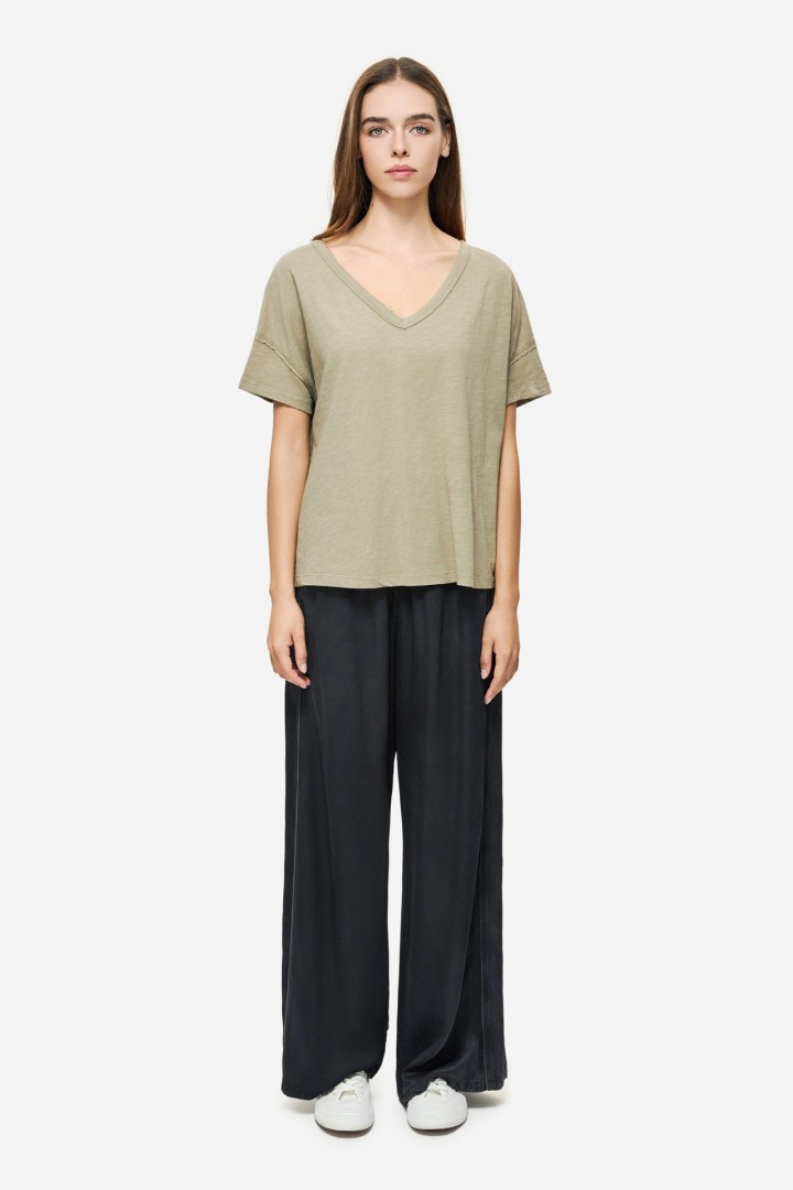 Oversized T-Shirt With V Neckline Taupe