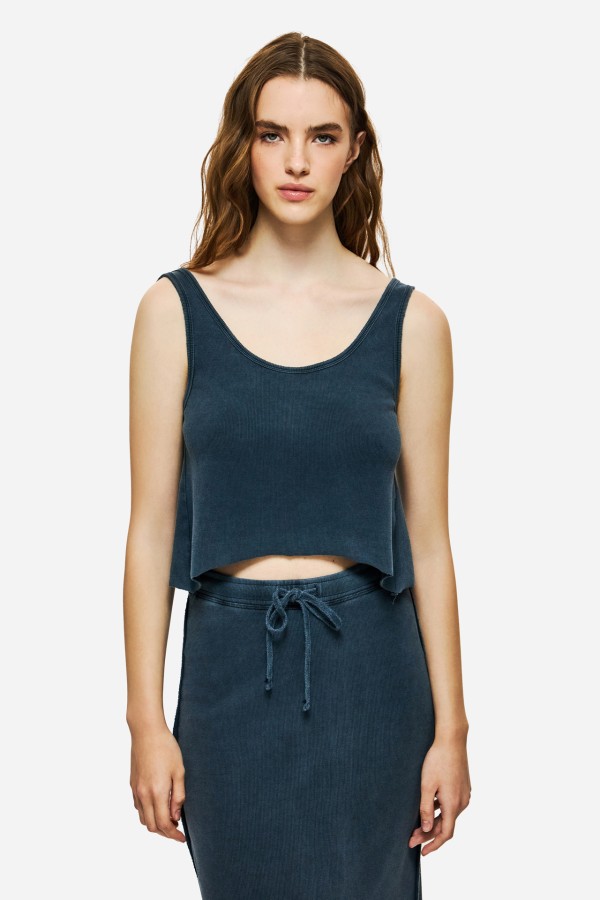CROPPED TANK TOP WITH RAW EDGES VINTAGE BLUE