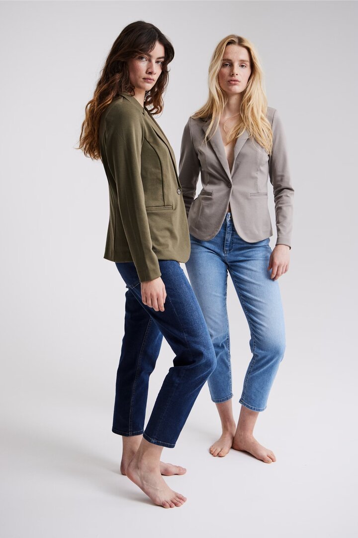IHTWIGGY RAVEN Jeans Dark Blue