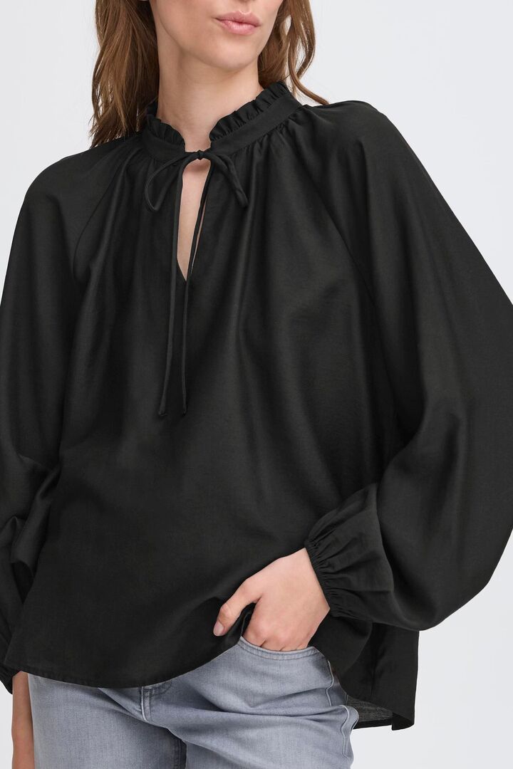 IHKARLANI Blouse Black