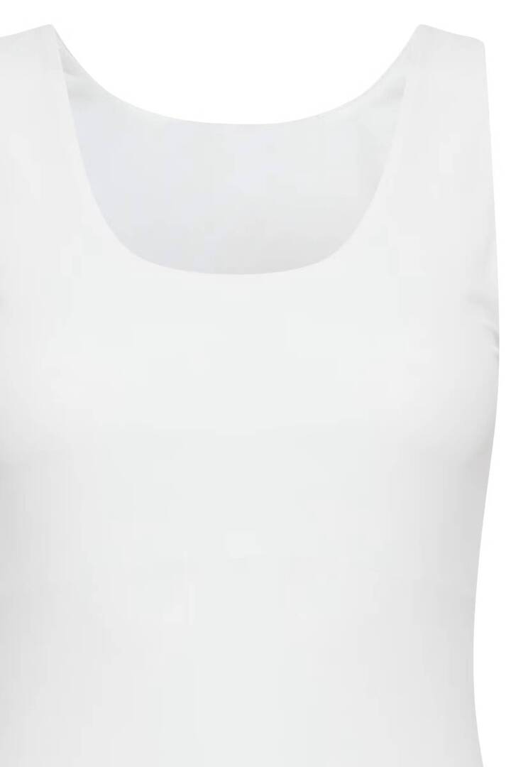 IAGRO Sleeveless Cloud Dancer / White