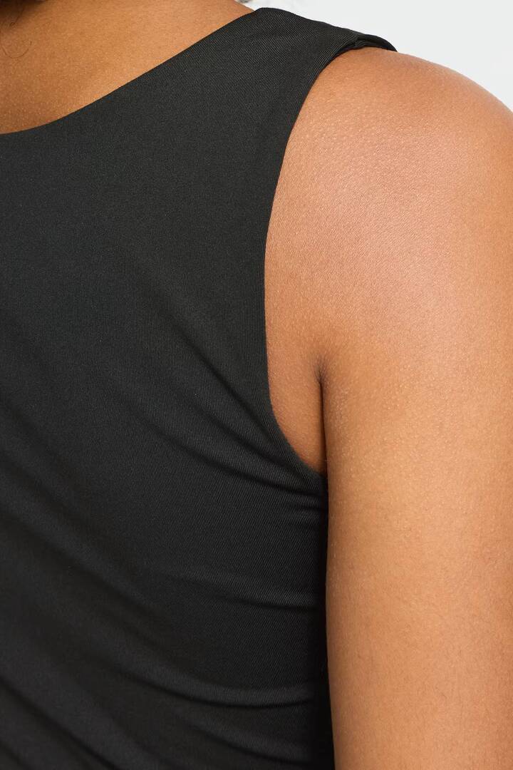 IAGRO Sleeveless Black