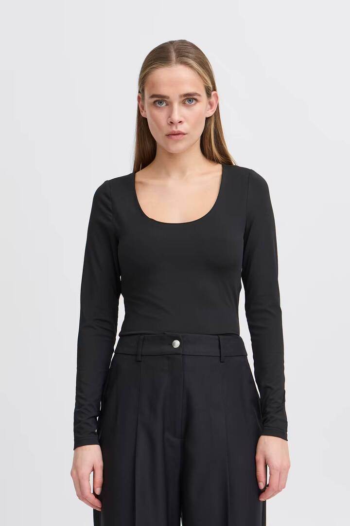 IAGRO Long sleeved T-shirt Black