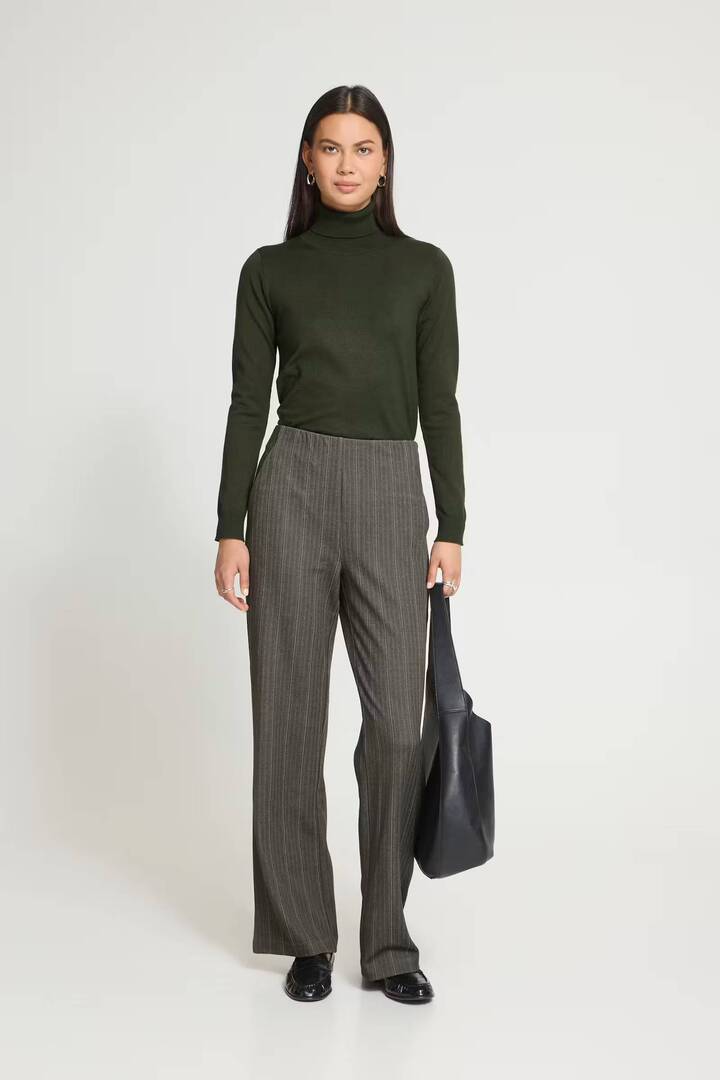 IHLULS Knit Raisin / Green