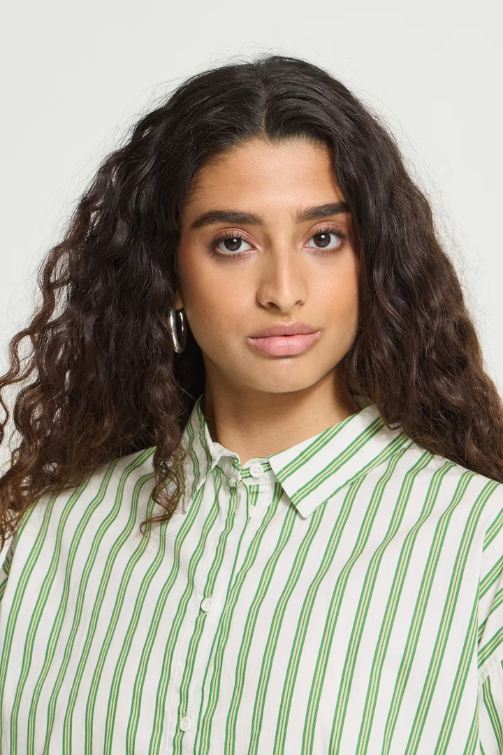 IHGILU Shirt Green & White Stripes