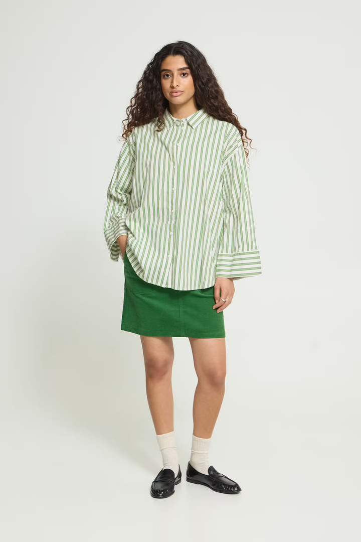 IHGILU Shirt Green & White Stripes