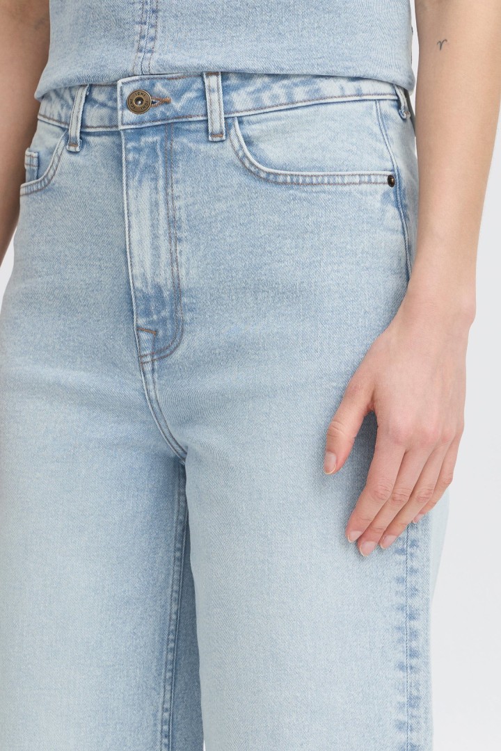 IHARMIOS PANTS LIGHT BLUE WASHED