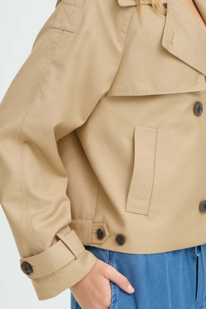 IHEPARZA Outerwear Cornstalk