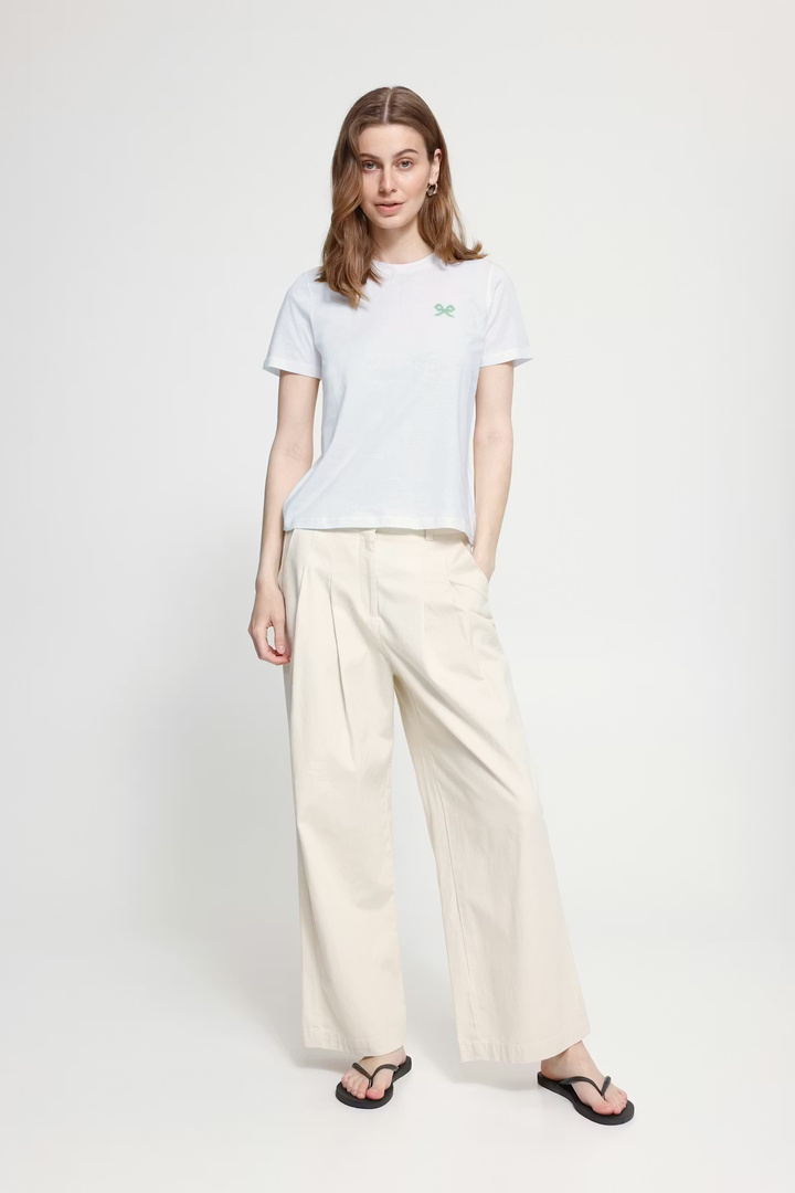 IHCAMINNA T-shirt Cloud Dancer/Light Grass Green / White